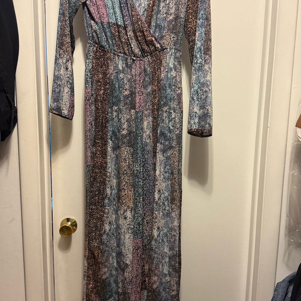 BCBGeneration blue & Pink Long Sleeve V-Neck jumpsuit